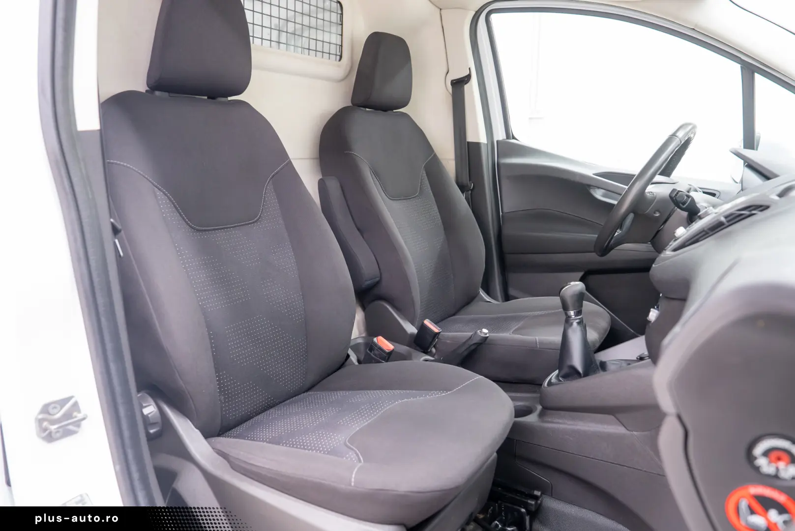 Ford Transit Courier