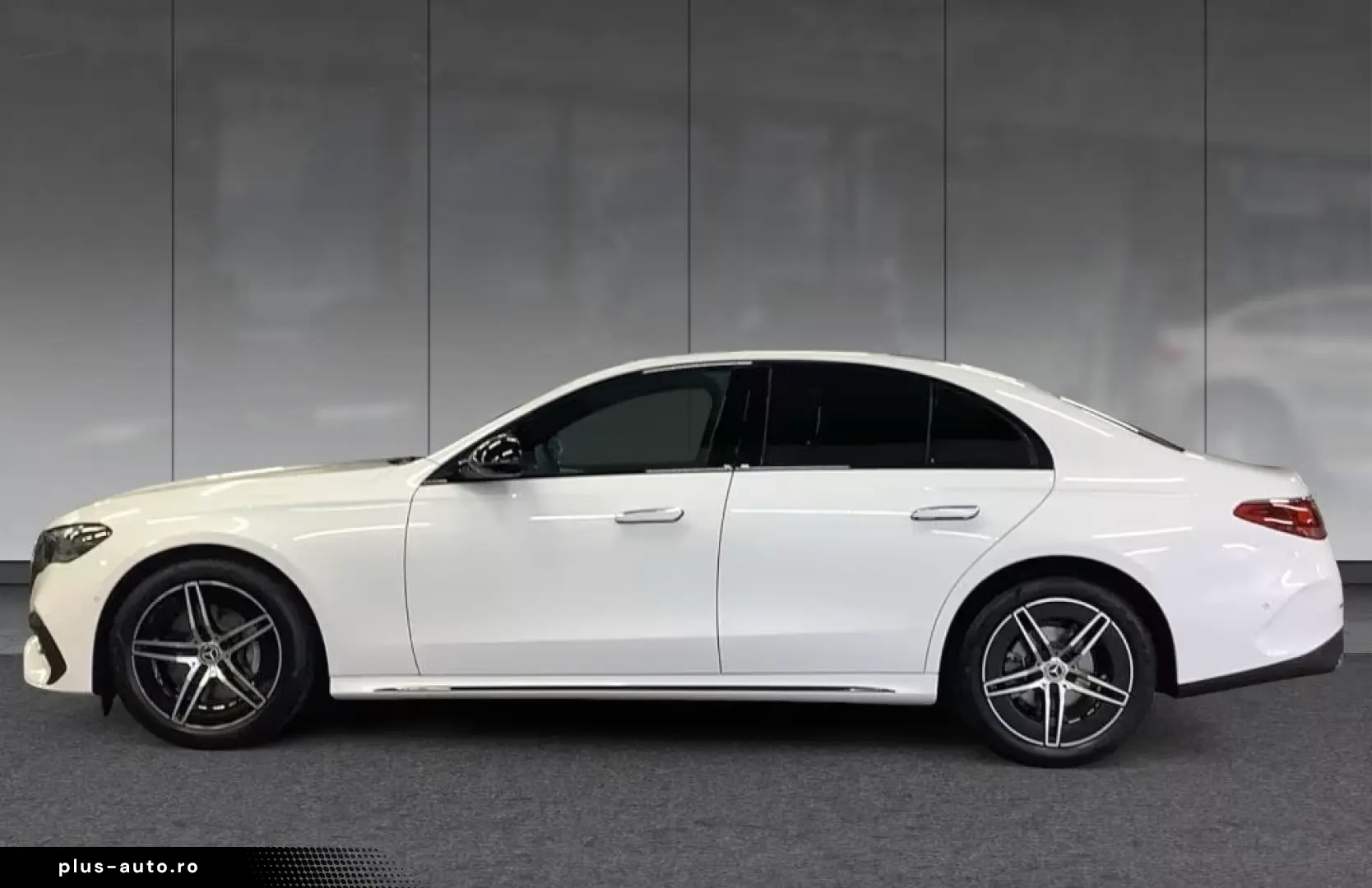 Mercedes-Benz E 200 Limousine AMG NIGHT 19