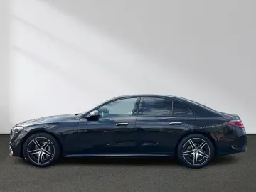 Mercedes-Benz E 220 d AMG Night Burmester Ambiente