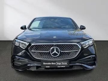 Mercedes-Benz E 220 d AMG Night Burmester Ambiente