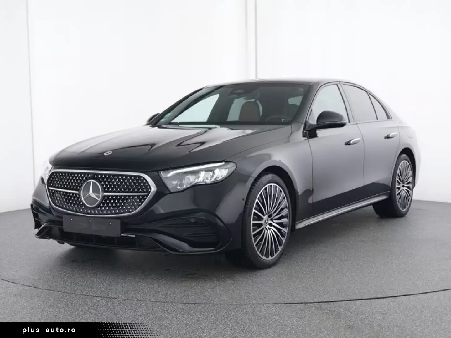 Mercedes-Benz E 300 e  AMG Night Distronic 20'' Kamera