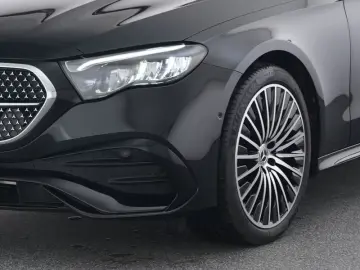 Mercedes-Benz E 300 e  AMG Night Distronic 20'' Kamera