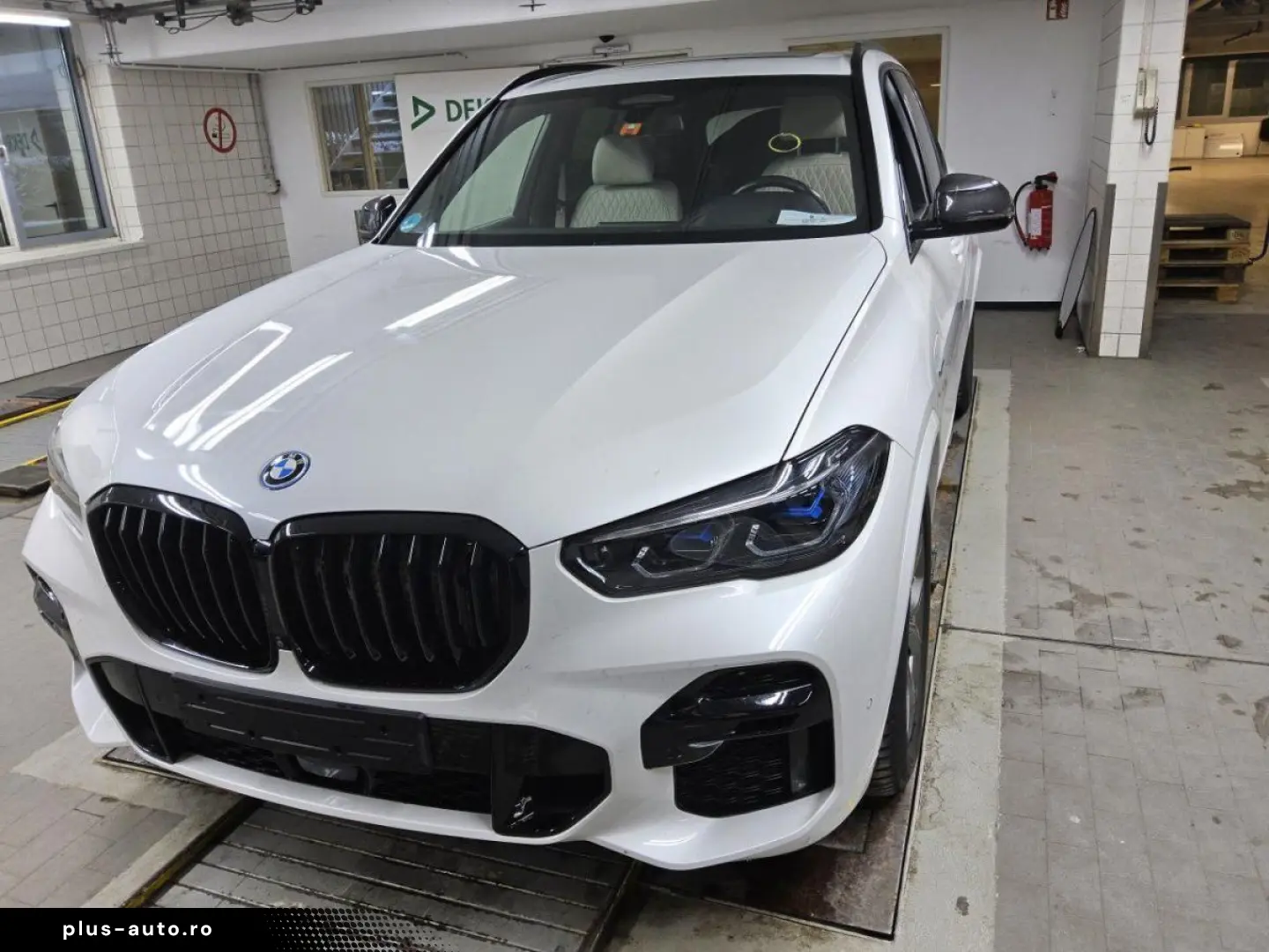 BMW X5 45e xDRIVE SHADOW LSR 22Z. ACC HuD PANO SKY-L