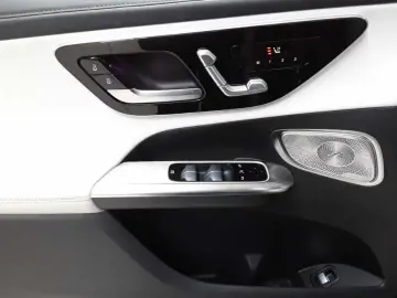 Mercedes-Benz GLC 220 d AMG Premium Pano AMG Burm