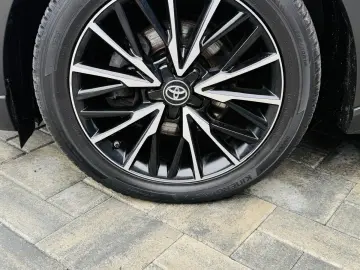 TOYOTA C-HR HYBRID  Fab 01.2018   1.8 HIBRID 98CP   Euro 6