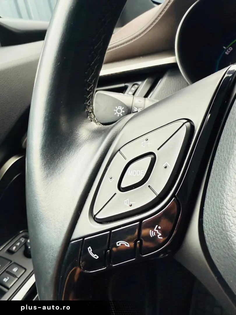 TOYOTA C-HR HYBRID  Fab 01.2018   1.8 HIBRID 98CP   Euro 6