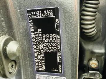 TOYOTA C-HR HYBRID  Fab 01.2018   1.8 HIBRID 98CP   Euro 6