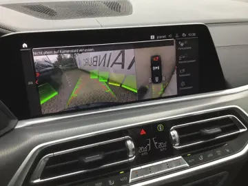 BMW X5 xDrive 40i M Sportpaket HUD Luftfederung Stan