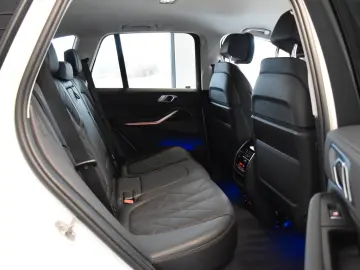 BMW X5 XDRIVE50e SPORT-AUTOMATIC SITZKLIMA HUD AHK