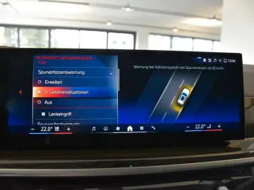 BMW X5 XDRIVE50e SPORT-AUTOMATIC SITZKLIMA HUD AHK