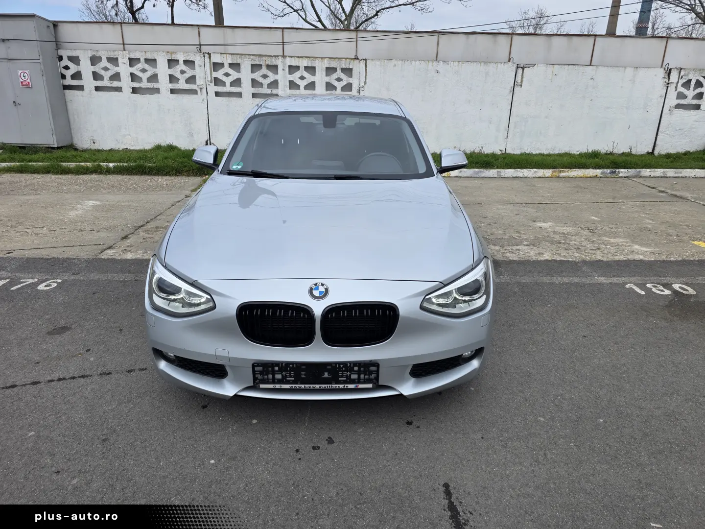 BMW 116i  Bi-Xenon  Euro6  Scaune Incalzite