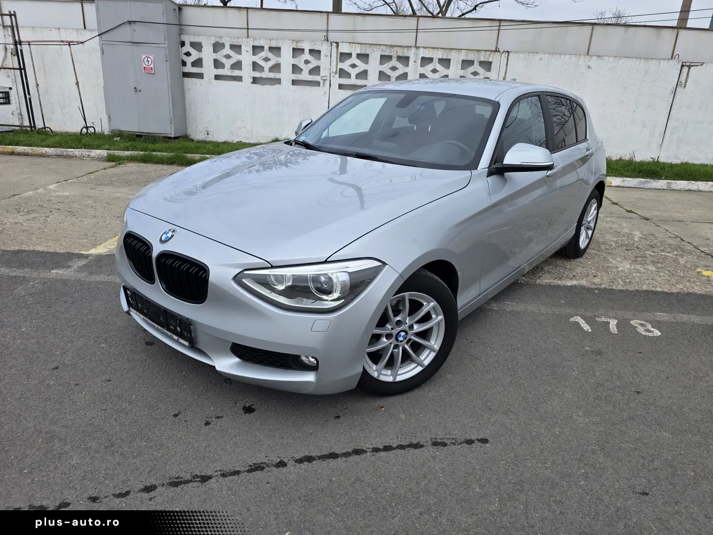 BMW 116i  Bi-Xenon  Euro6  Scaune Incalzite
