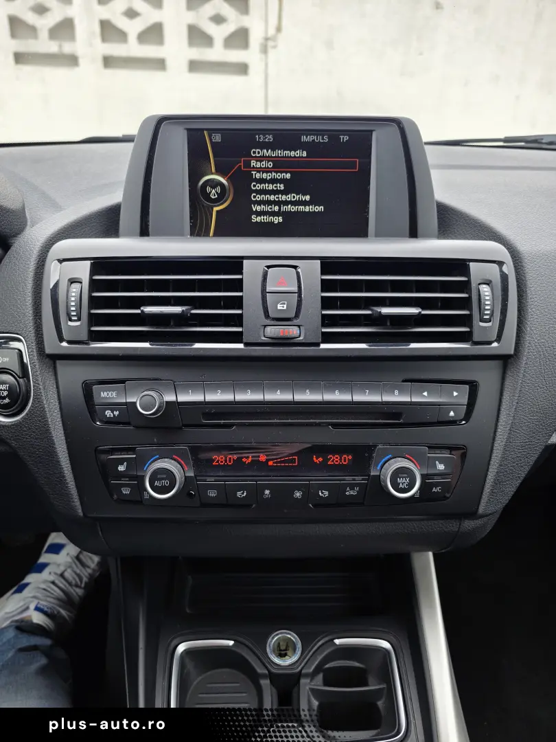 BMW 116i  Bi-Xenon  Euro6  Scaune Incalzite