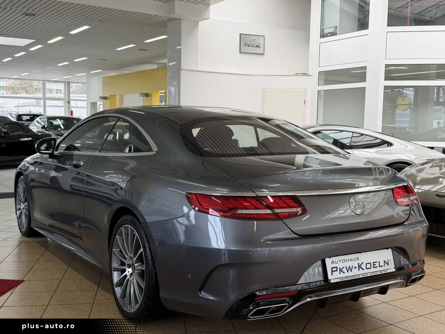 MERCEDES-BENZ S 560 4M AMG-LiNE PANO HuD DISTRO 360  AiR