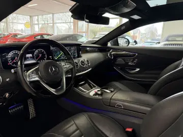 MERCEDES-BENZ S 560 4M AMG-LiNE PANO HuD DISTRO 360  AiR