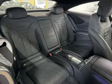 MERCEDES-BENZ S 560 4M AMG-LiNE PANO HuD DISTRO 360  AiR