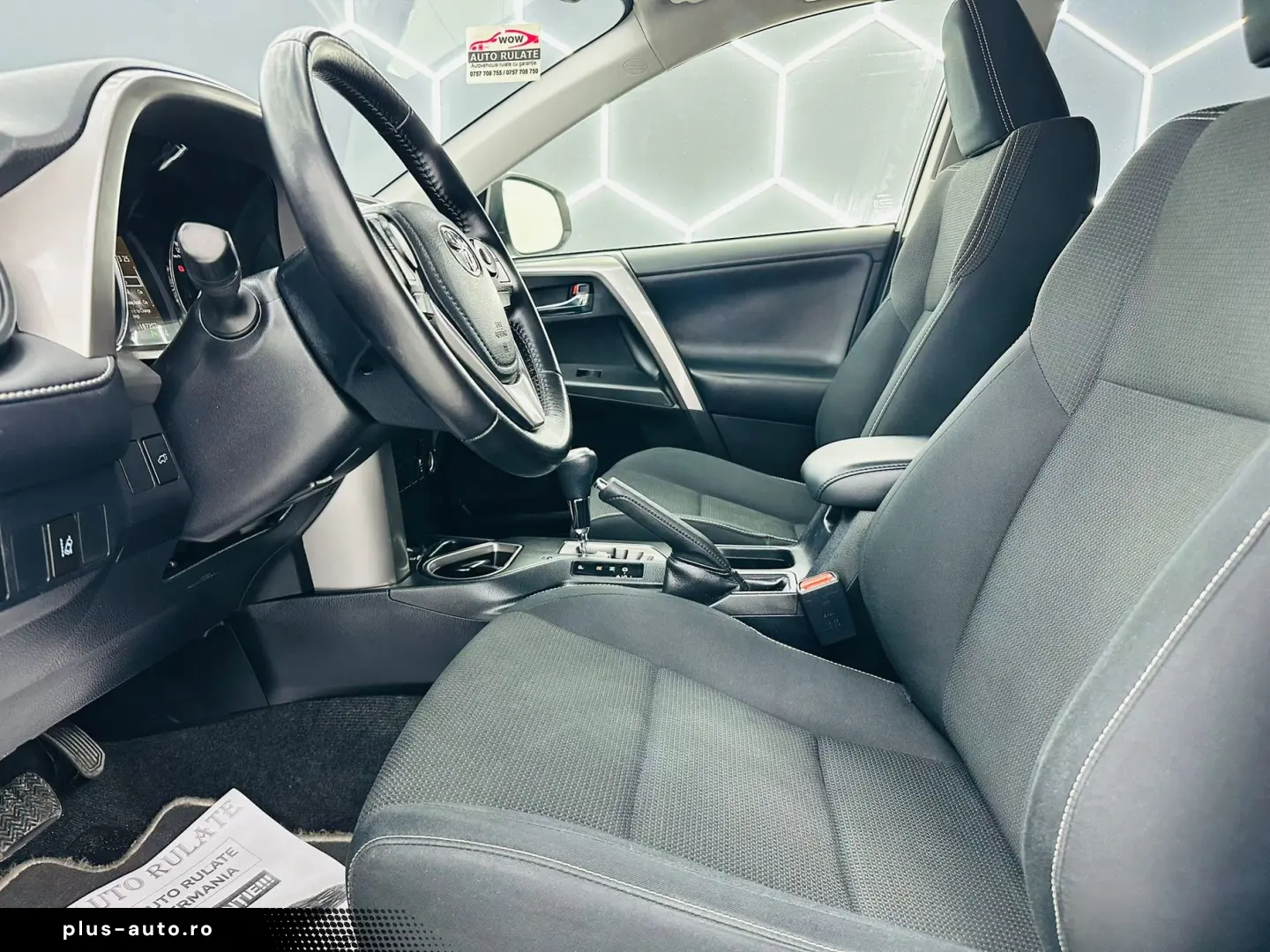 TOYOTA Rav-4 2016 2.5i E6 Hybrid Garantie 12 Luni Rate Avans