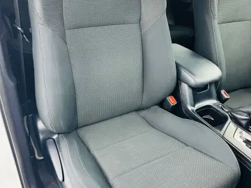 TOYOTA Rav-4 2016 2.5i E6 Hybrid Garantie 12 Luni Rate Avans