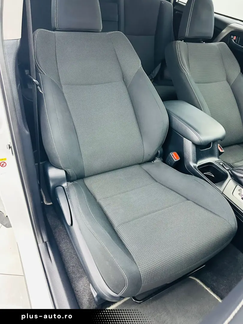 TOYOTA Rav-4 2016 2.5i E6 Hybrid Garantie 12 Luni Rate Avans