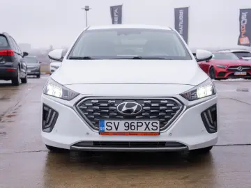 Hyundai Ioniq 1.6 Plug-in Hybrid DCT  Executive