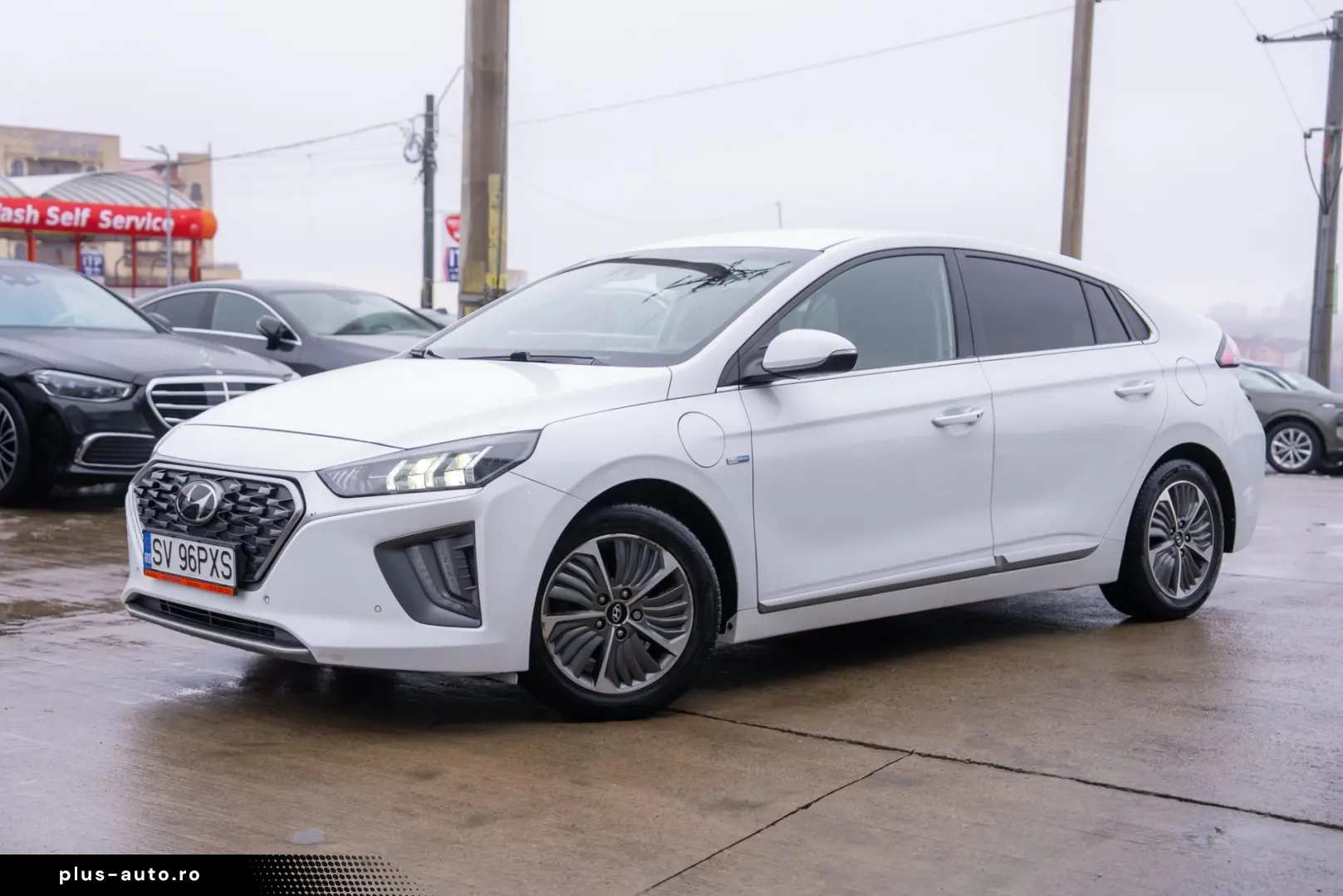 Hyundai Ioniq 1.6 Plug-in Hybrid DCT  Executive