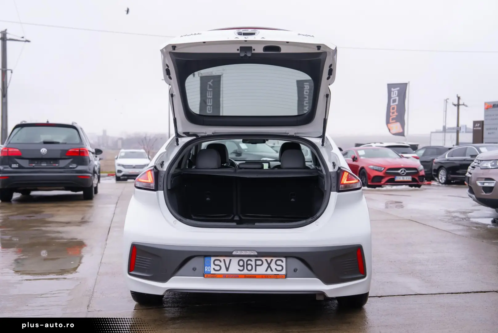 Hyundai Ioniq 1.6 Plug-in Hybrid DCT  Executive