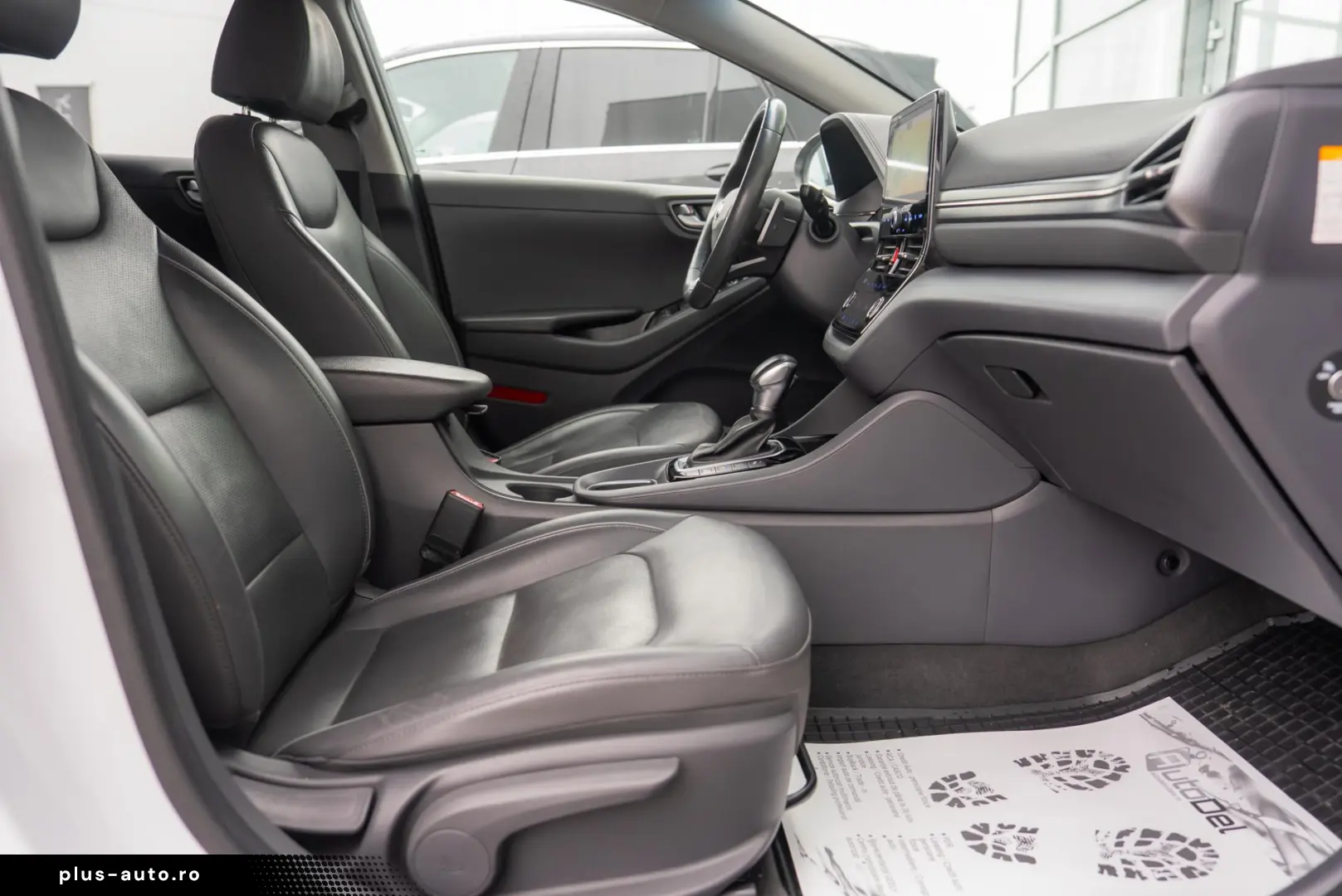 Hyundai Ioniq 1.6 Plug-in Hybrid DCT  Executive