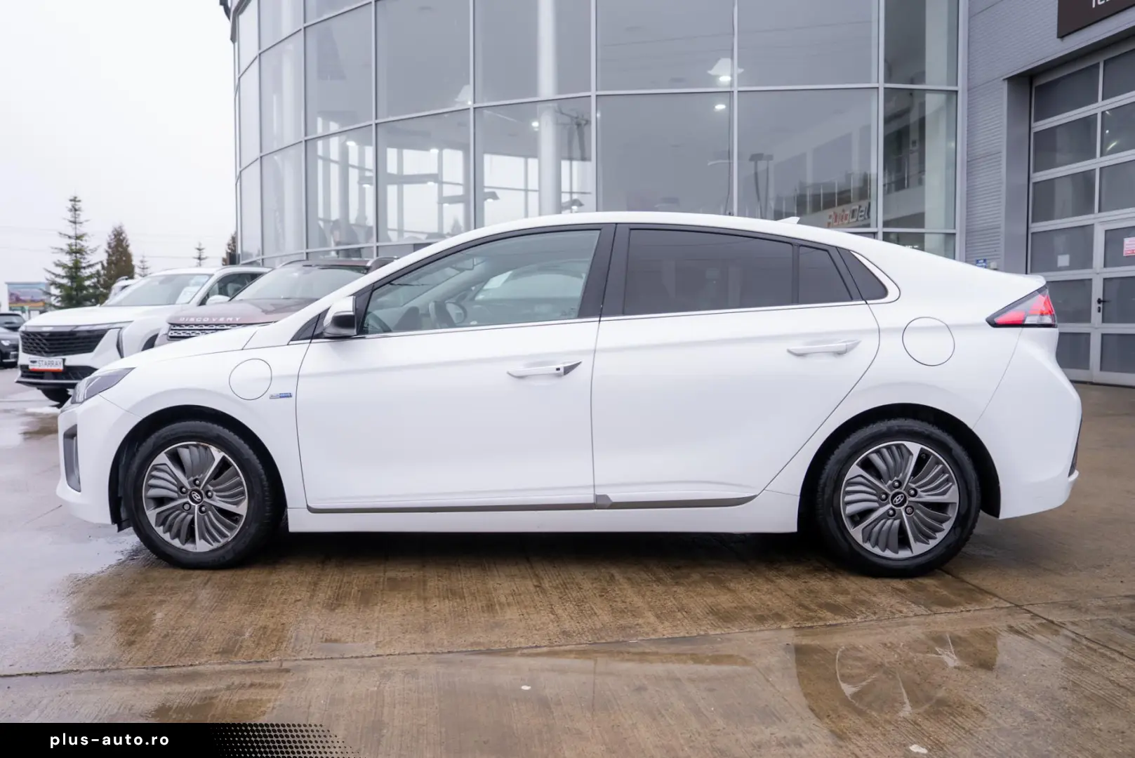 Hyundai Ioniq 1.6 Plug-in Hybrid DCT  Executive