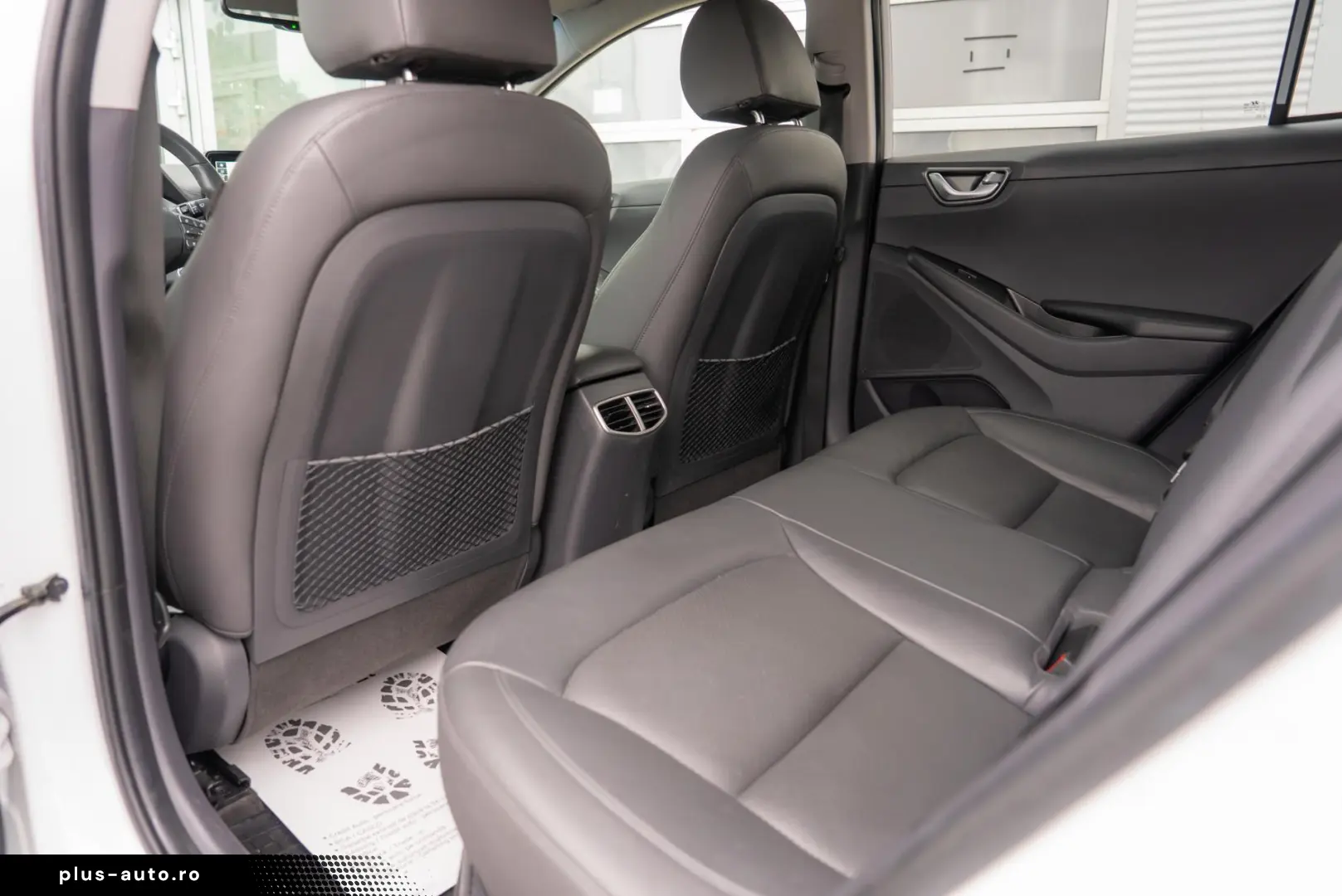 Hyundai Ioniq 1.6 Plug-in Hybrid DCT  Executive