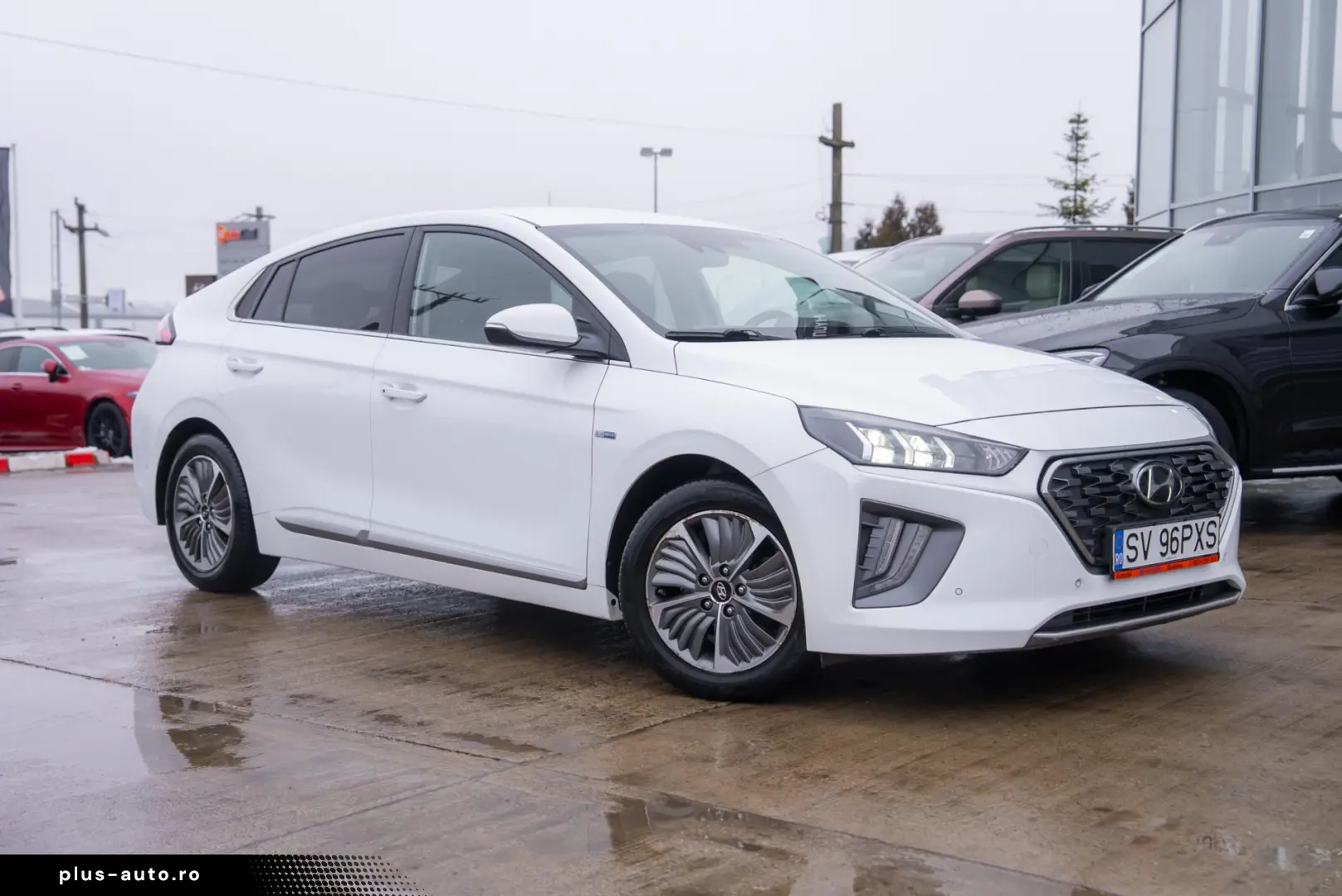 Hyundai Ioniq 1.6 Plug-in Hybrid DCT  Executive