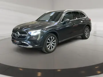MERCEDES-BENZ GLC 200 4MATIC EditionAvantgarde 360