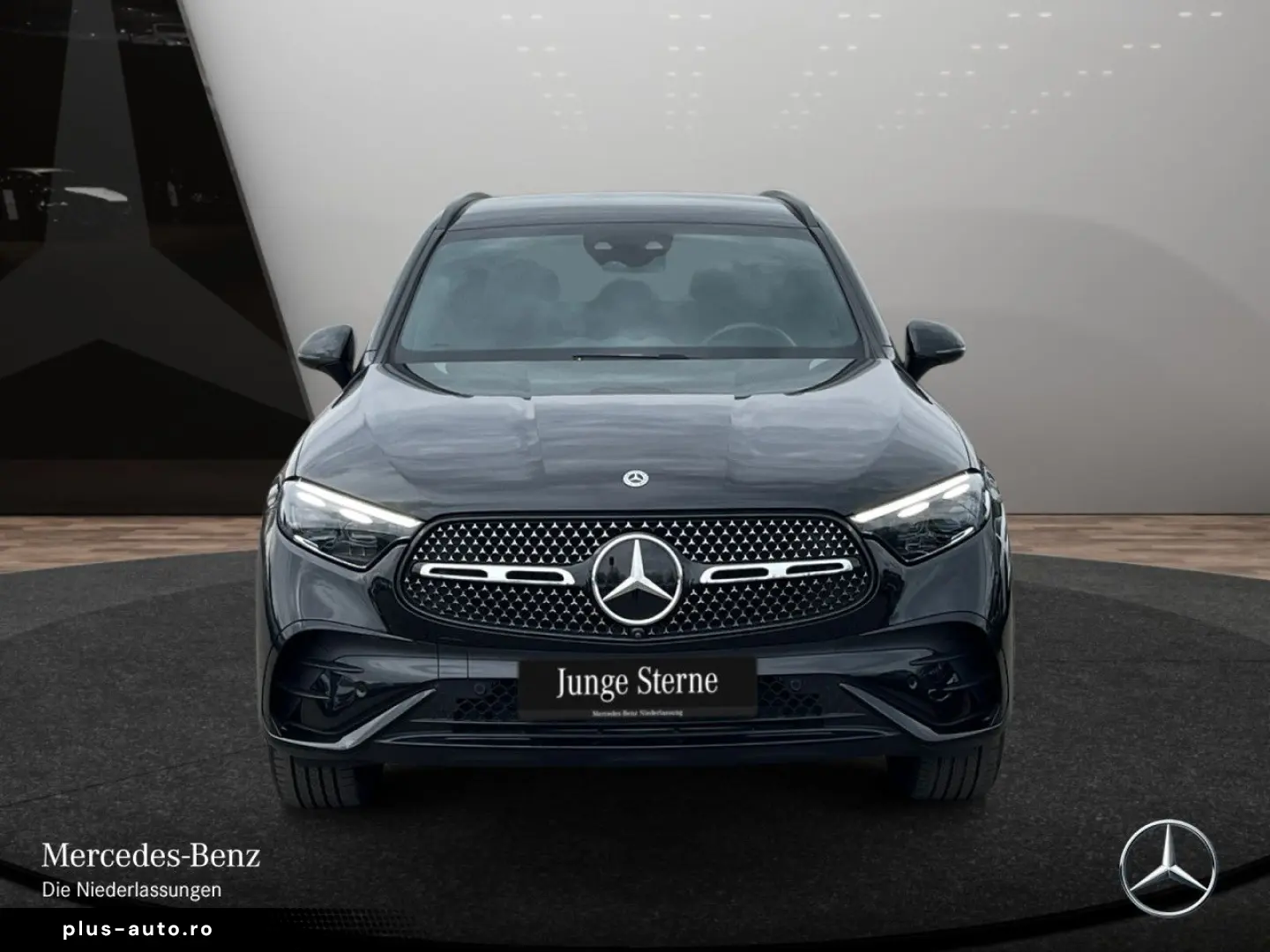 MERCEDES-BENZ GLC220d 4M AMG Burmester 360 Keyless