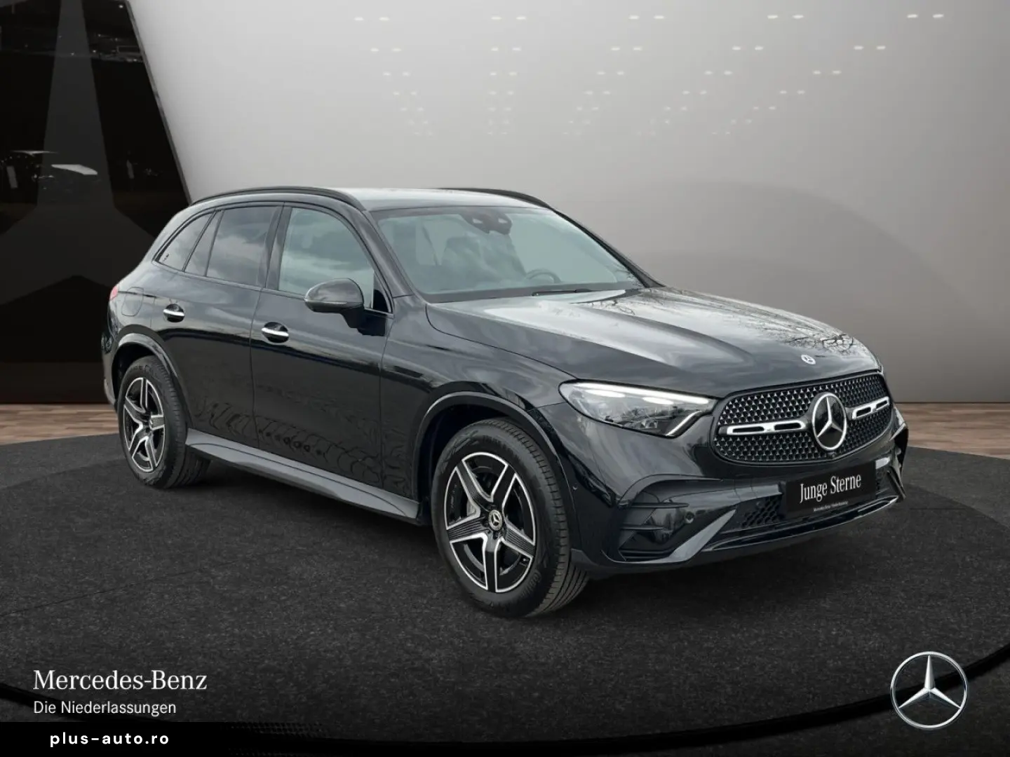 MERCEDES-BENZ GLC220d 4M AMG Burmester 360 Keyless