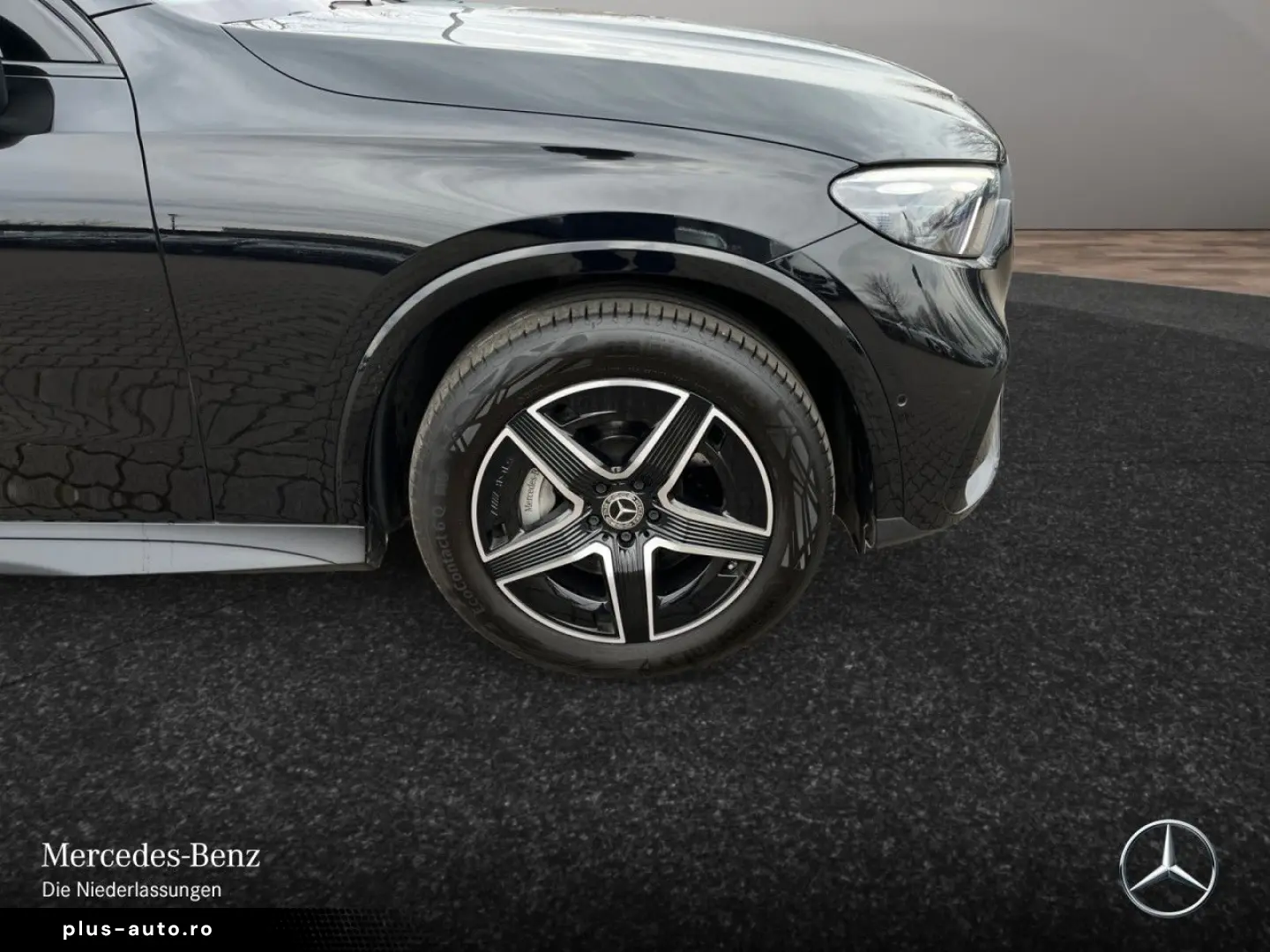 MERCEDES-BENZ GLC220d 4M AMG Burmester 360 Keyless