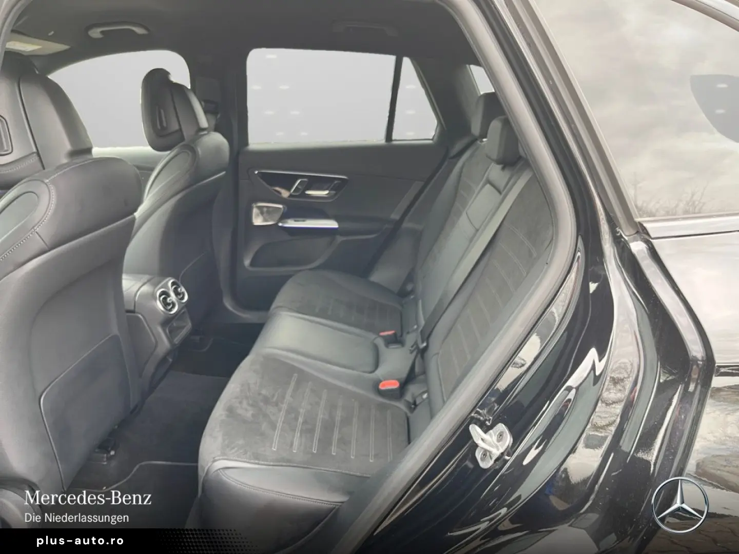 MERCEDES-BENZ GLC220d 4M AMG Burmester 360 Keyless