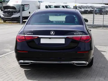 MERCEDES-BENZ S 350 d 4MATIC Augmented Reality Digital