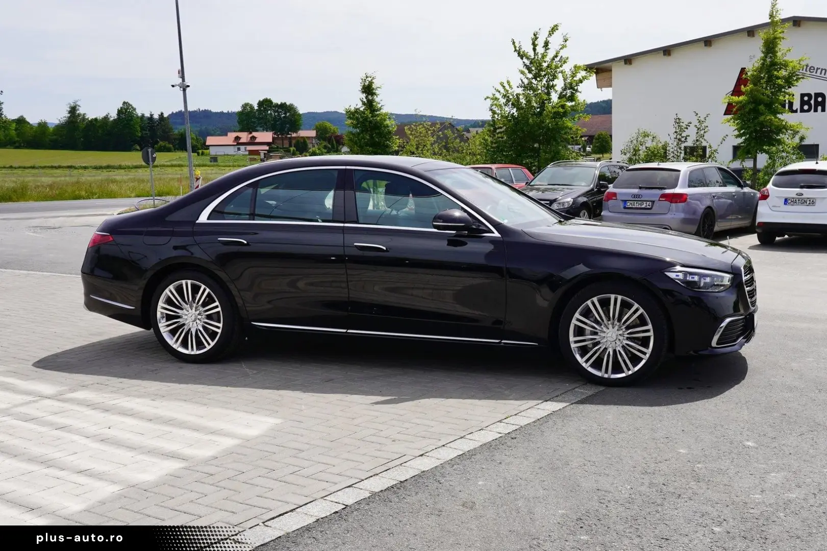 MERCEDES-BENZ S 350 d 4MATIC Augmented Reality Digital
