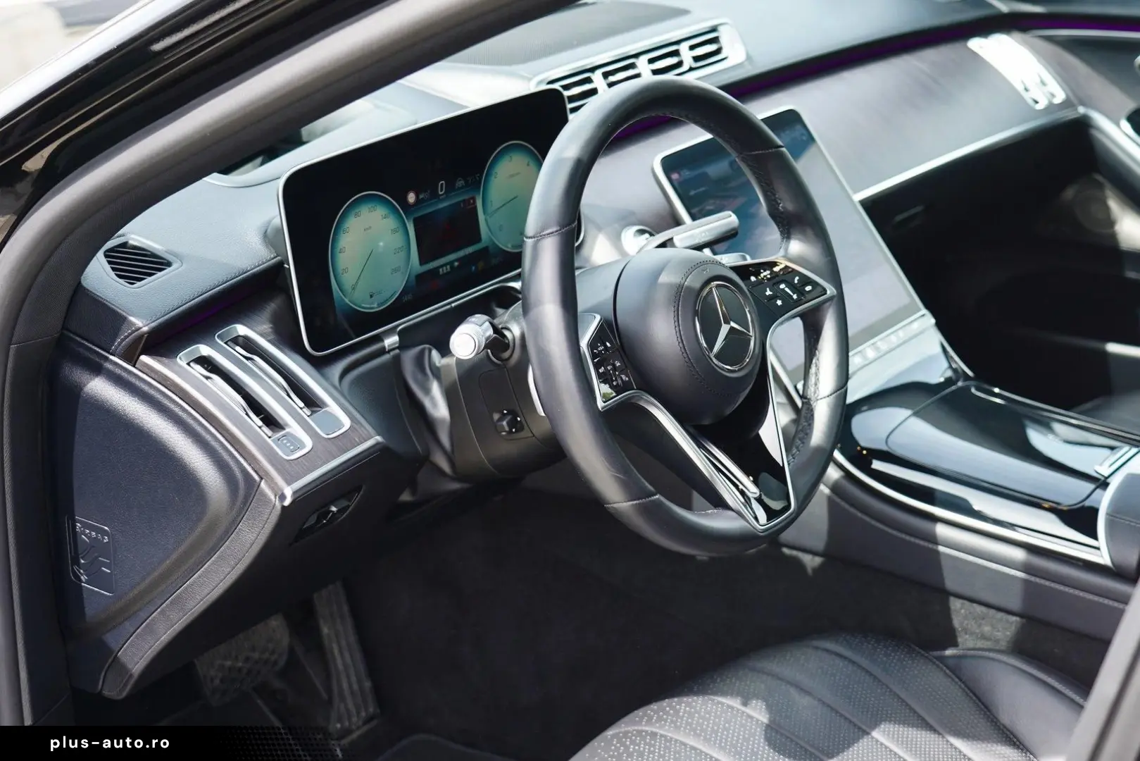 MERCEDES-BENZ S 350 d 4MATIC Augmented Reality Digital