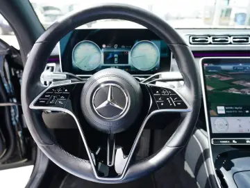 MERCEDES-BENZ S 350 d 4MATIC Augmented Reality Digital