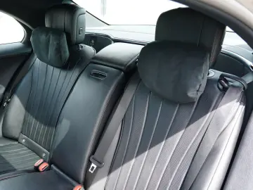 MERCEDES-BENZ S 350 d 4MATIC Augmented Reality Digital