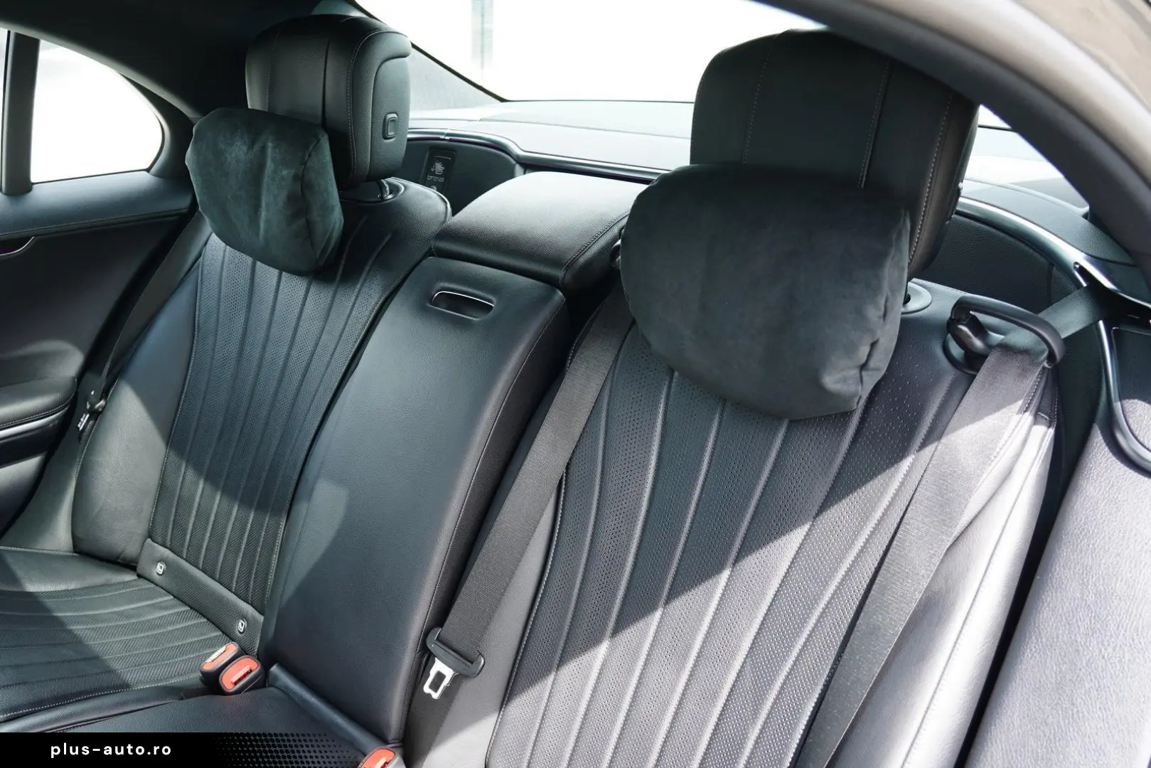 MERCEDES-BENZ S 350 d 4MATIC Augmented Reality Digital