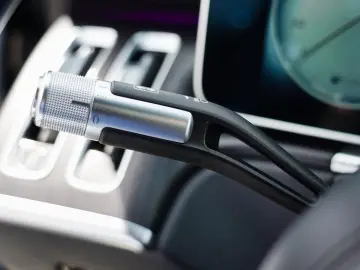 MERCEDES-BENZ S 350 d 4MATIC Augmented Reality Digital