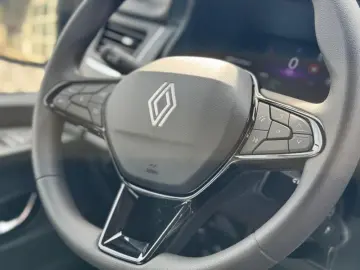 RENAULT TRAFIC 2.0 Blue dCi 150CP L2 Zen