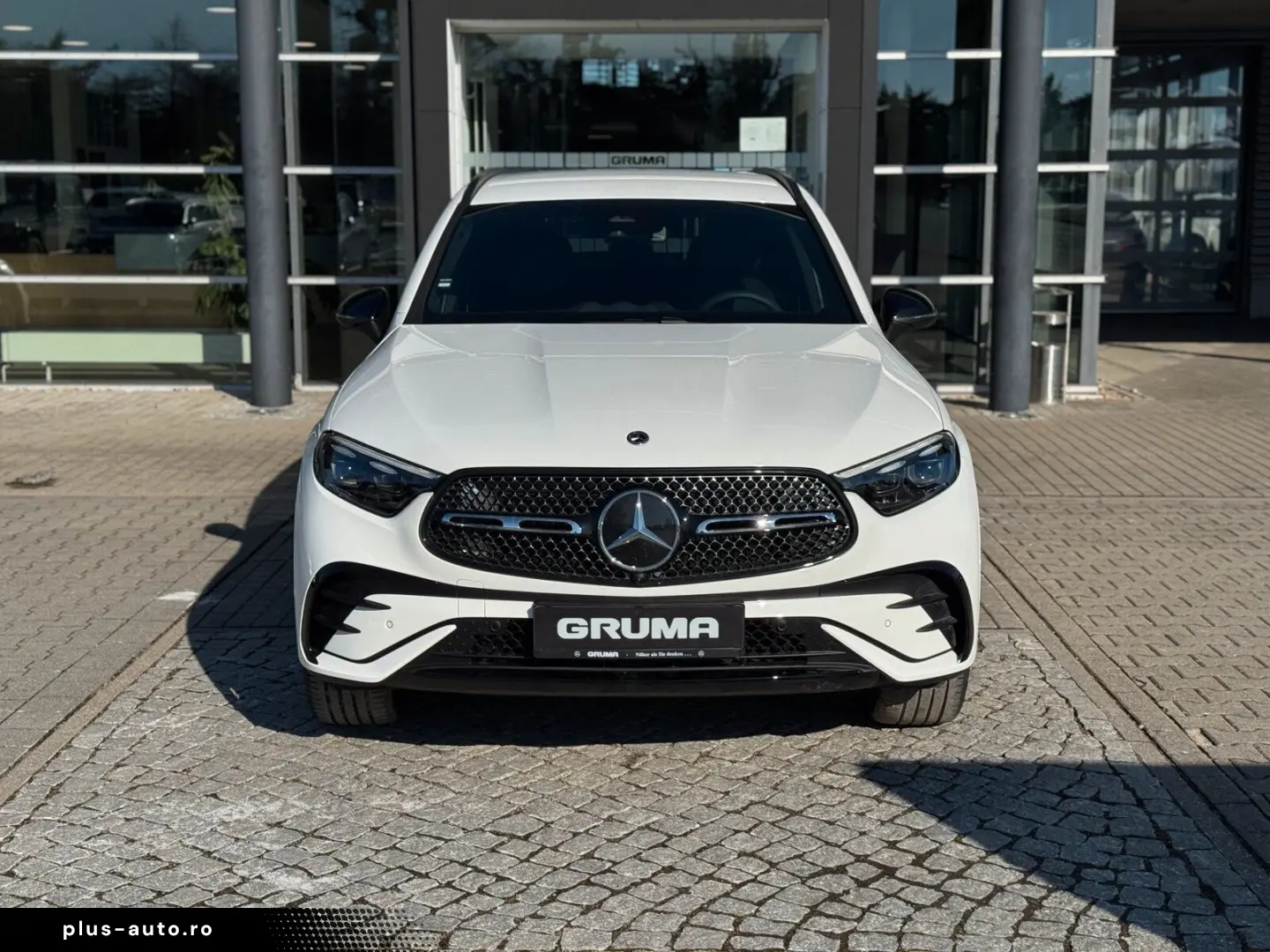 MERCEDES-BENZ GLC 220 d 4M AMG Night 360