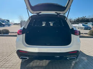 MERCEDES-BENZ GLC 220 d 4M AMG Night 360