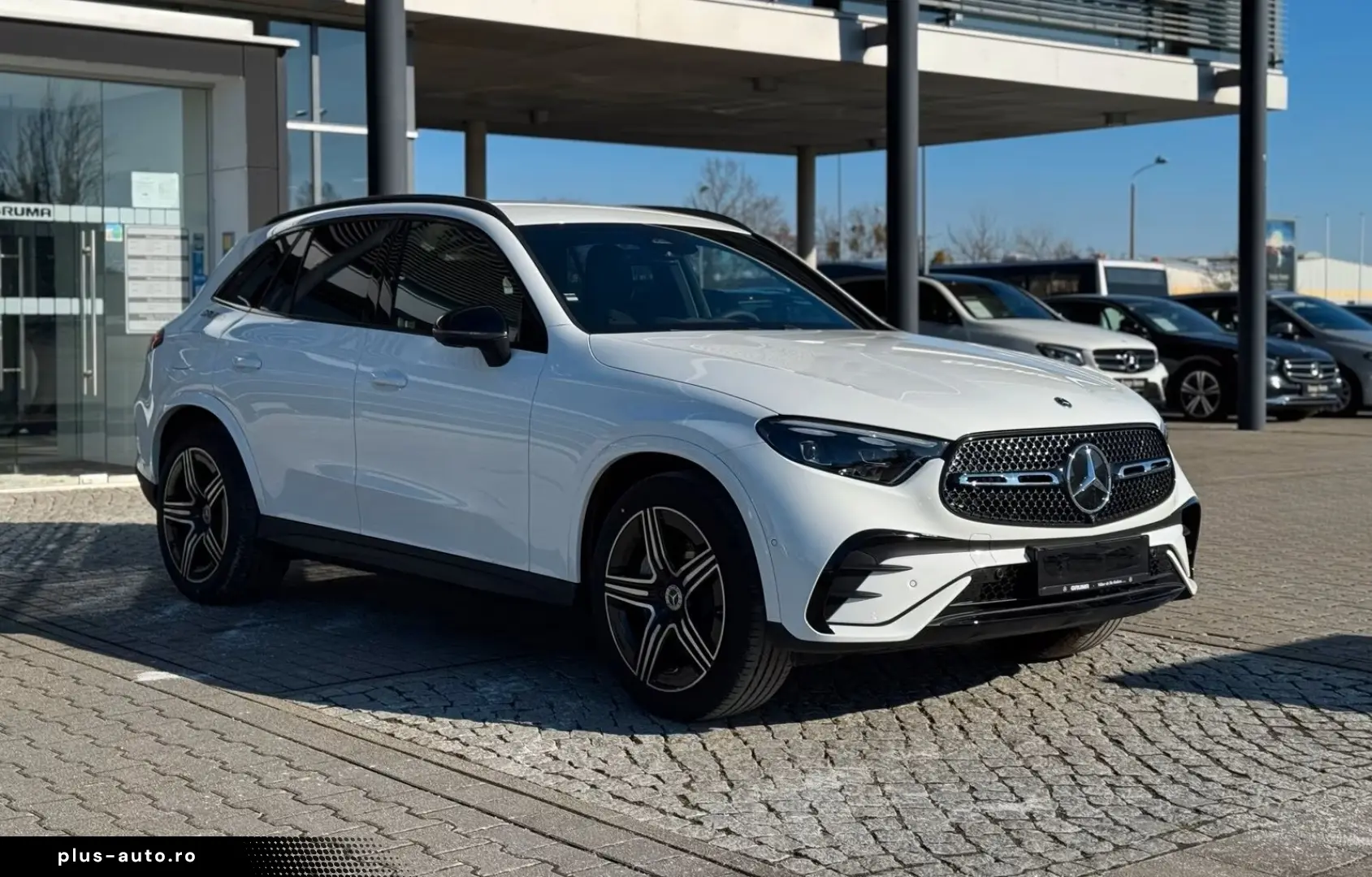 MERCEDES-BENZ GLC 220 d 4M AMG Night 360