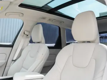 Volvo XC 60 B4 AWD Inscription