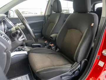 Mitsubishi ASX 2.3d 4x4 Automat