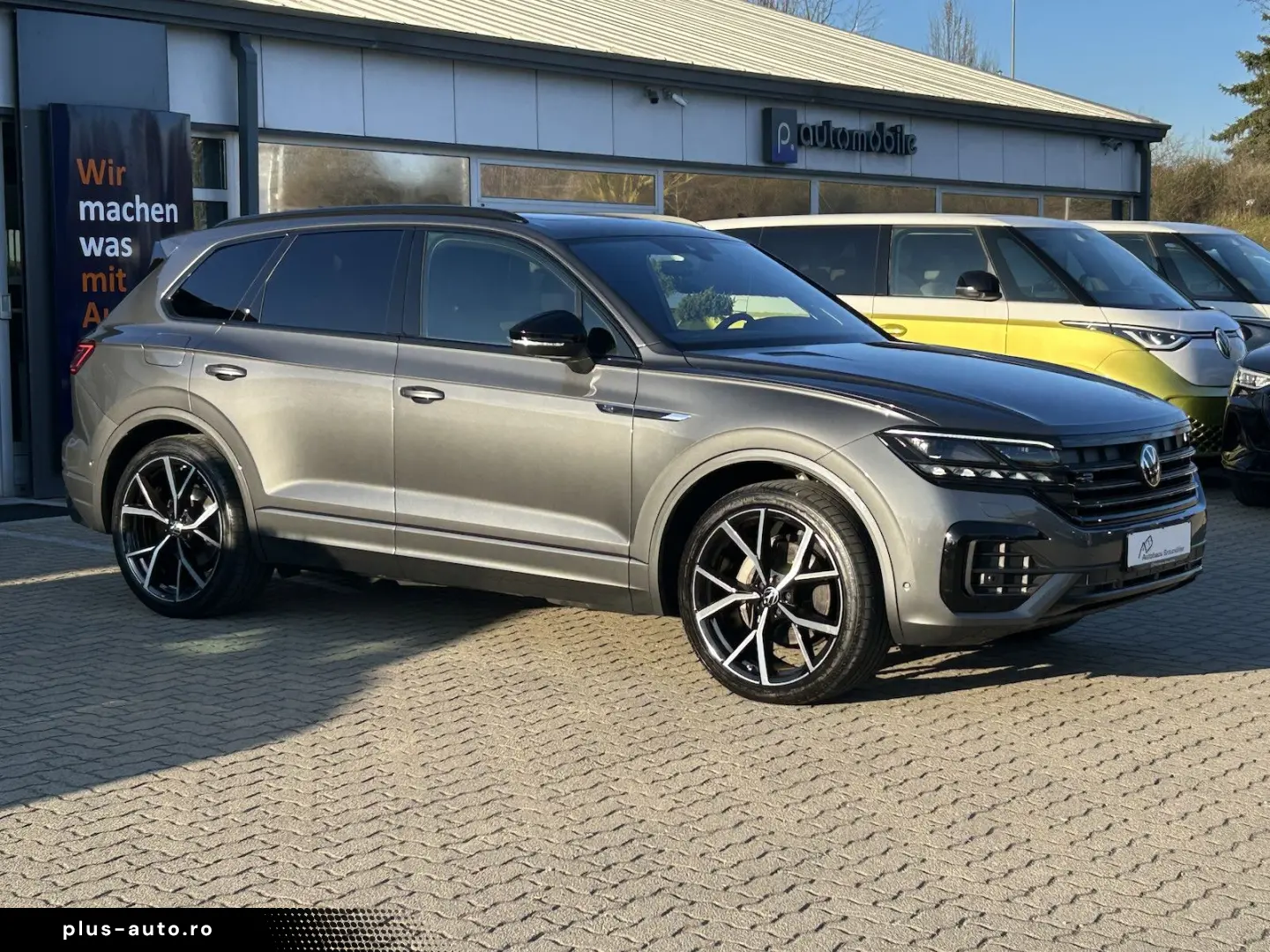 VW Touareg R-Line 4Motion IQ Standhzg Pano AHK 360