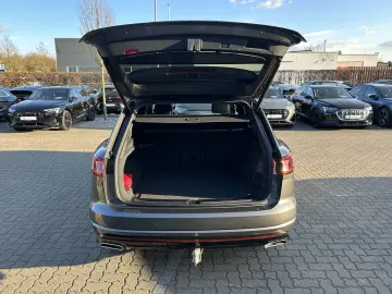 VW Touareg R-Line 4Motion IQ Standhzg Pano AHK 360